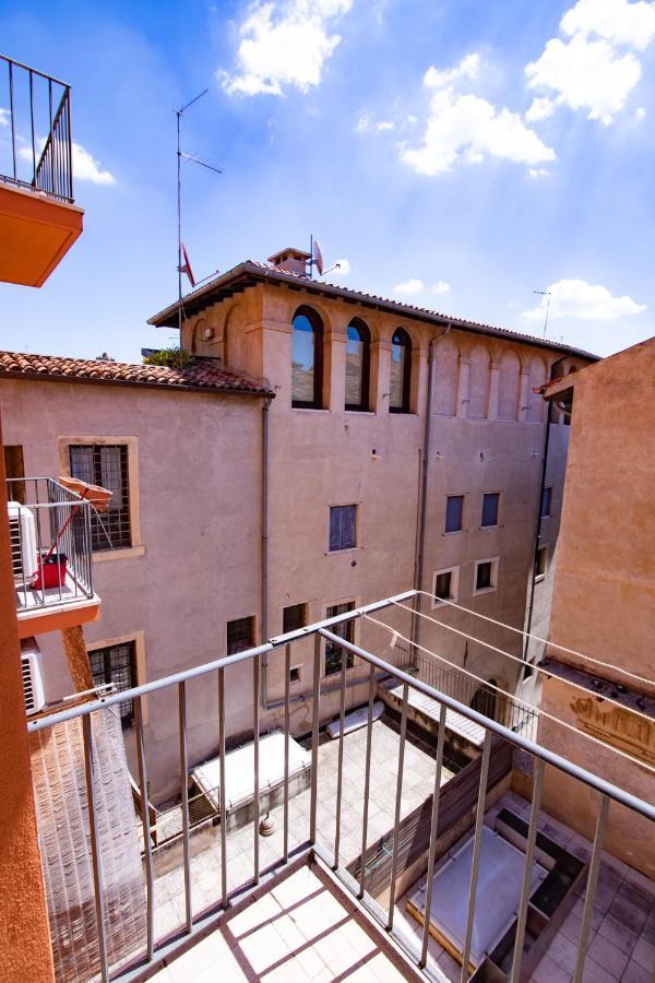 Apartamento Relais Emilei Verona Exterior foto