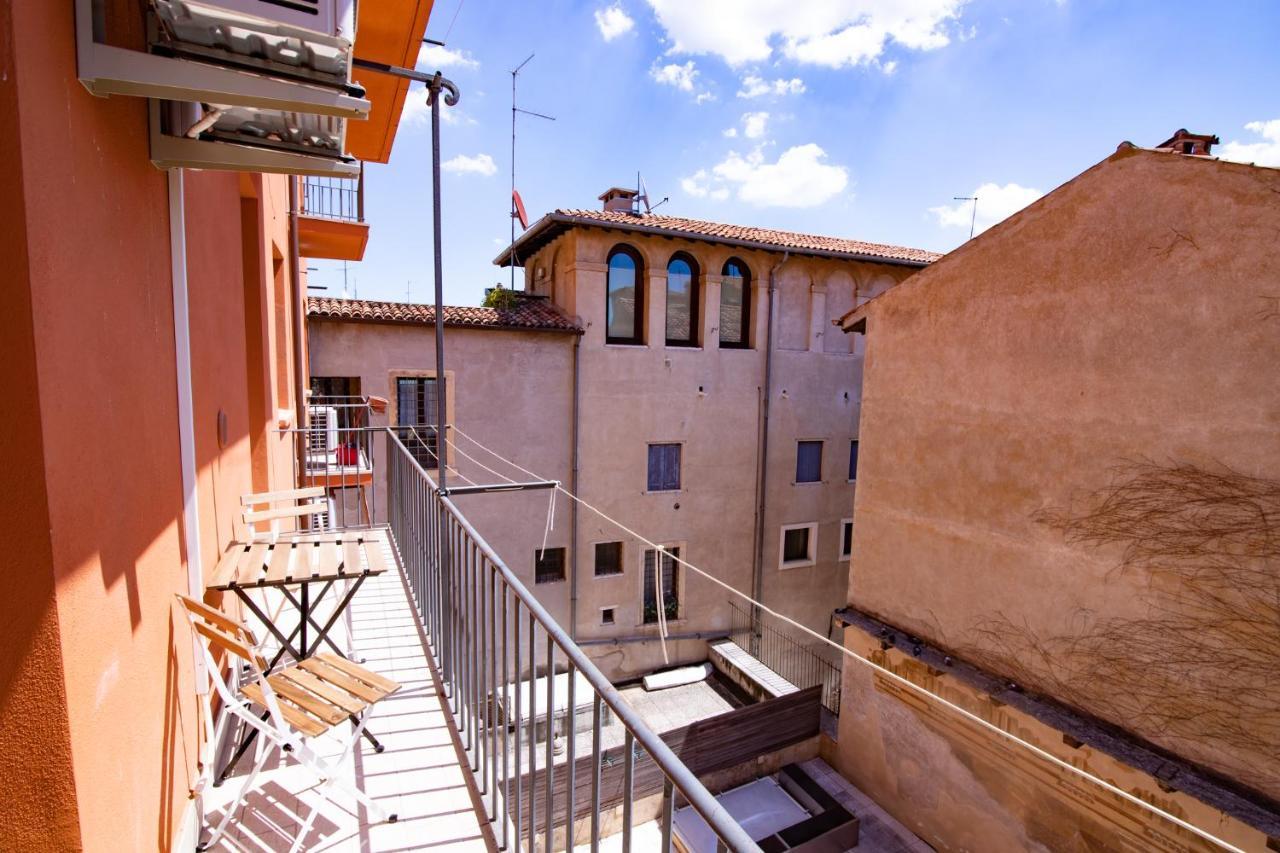 Apartamento Relais Emilei Verona Exterior foto